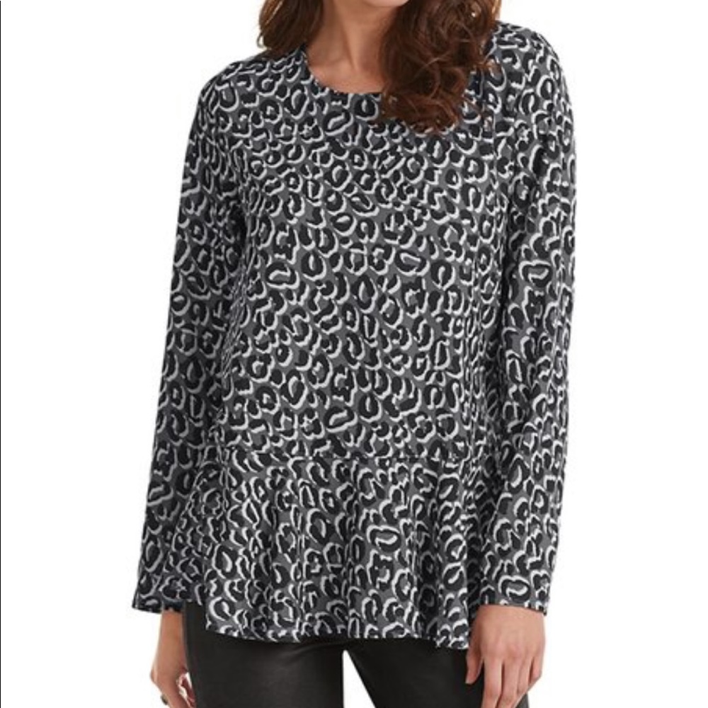 MUDPIE Grey Leopard top